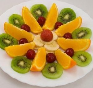 Fruit platter 水果拼盘 $70.00 Fruit platter