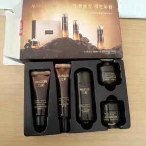 微信图片_20260322123656_127_6 MARUBI,Black truffle suit sample(19800coin)